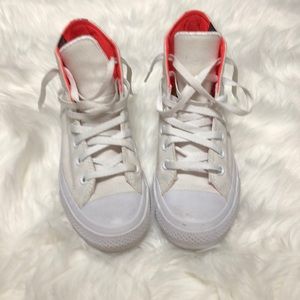 Converse Chuck Taylor 2 Shield high top sneakers